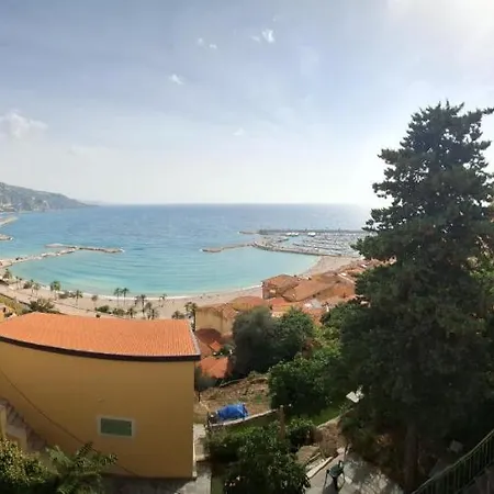 公寓 Lumineux Avec Parking Proche Monaco, Nice, Et Gare *